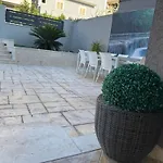 Mondi * Golem (Tirana)