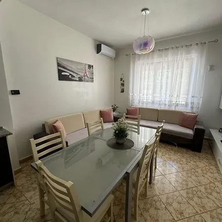 Villa Mondi *