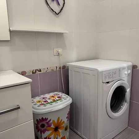 Villa Mondi Golem (Tirana)